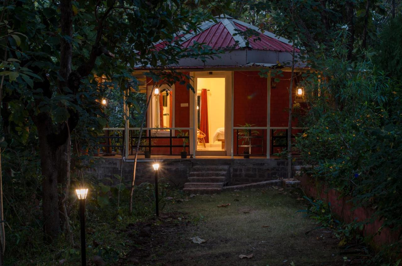 Kolar Jungle Retreat Hotel Lawa Khadi Exterior foto