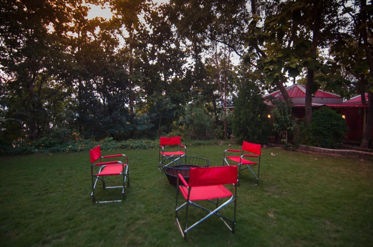 Kolar Jungle Retreat Hotel Lawa Khadi Exterior foto